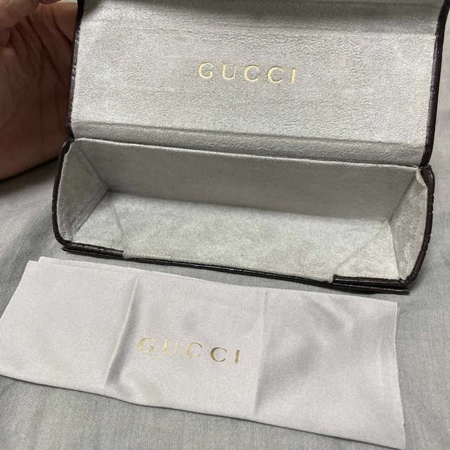 Gucci(グッチ)のGUCCI メガネケース　小物入れ レディースのファッション小物(サングラス/メガネ)の商品写真