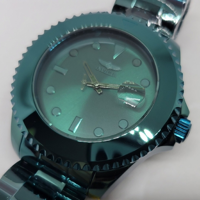 妖艶グリーン(^_^;) Invicta 47mm プロダイバー オートマチック