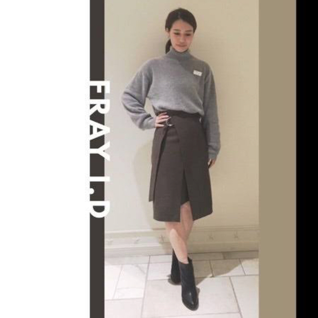 FRAY I.D(フレイアイディー)のFRAY I.D  ウエストベルトラップスカート レディースのスカート(ひざ丈スカート)の商品写真
