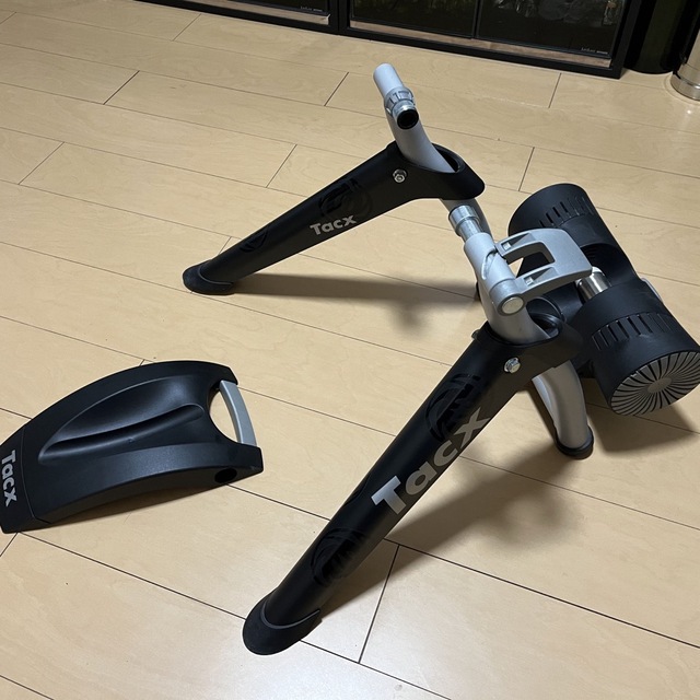 自転車Tacx Bushido SMART