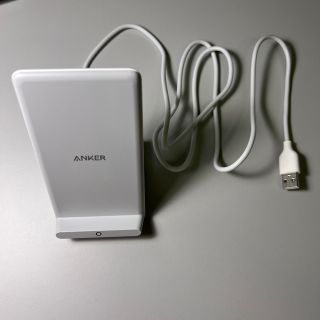 アンカー(Anker)のAnker PowerWave 10 Stand ワイヤレス充電器 (ホワイト)(バッテリー/充電器)