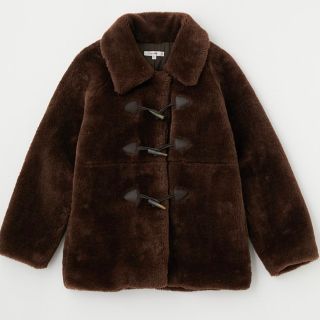 マウジー(moussy)のVOLUME F／FUR MIDDLE コート(毛皮/ファーコート)