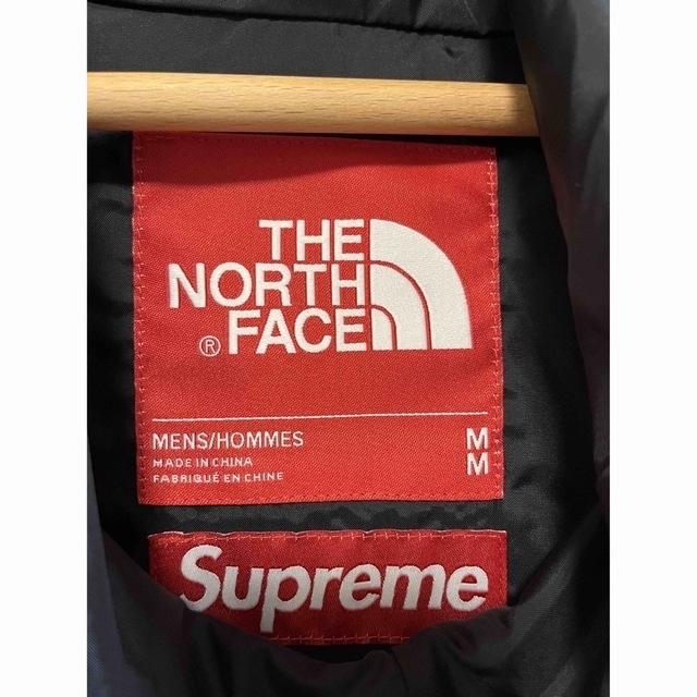 Supreme(シュプリーム)のSupreme TNF Trans Antarctica Pullover メンズのジャケット/アウター(マウンテンパーカー)の商品写真