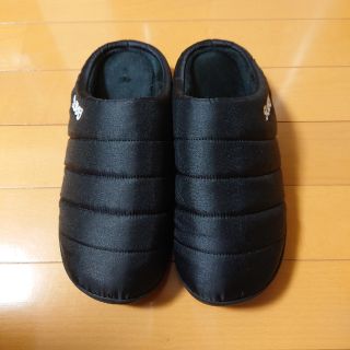 スブ(SUBU)のSUBU  PERMANENT サイズ1 黒 1回着用新品同様品 サンダル(サンダル)