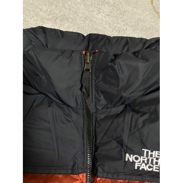 THE NORTH FACE(ザノースフェイス)の最終プライス！ ノースフェイス　ヌプシ 700 US規格 新品　S メンズのジャケット/アウター(ダウンジャケット)の商品写真