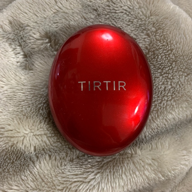TIRTIR マスクフィットレッドクッション 21N アイボリー ミニサイズ コスメ/美容のベースメイク/化粧品(ファンデーション)の商品写真