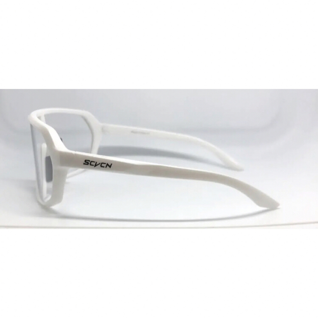 新品未使用　調光サングラス　クリア調光サングラス　ホワイト メンズのファッション小物(サングラス/メガネ)の商品写真