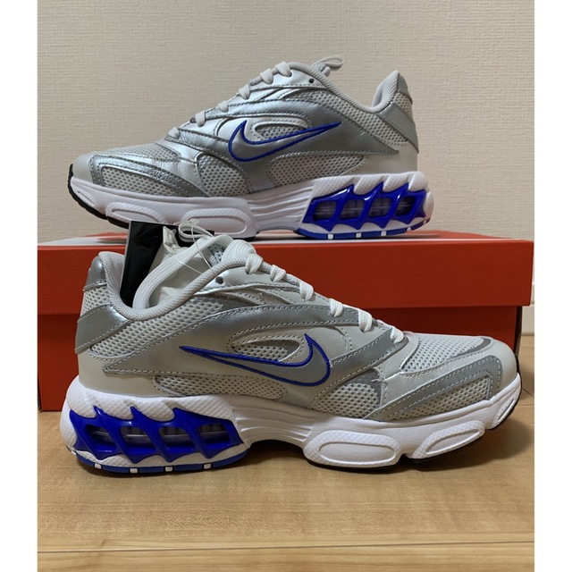 再値下げ新品W Nike Zoom Air Fire 23cm