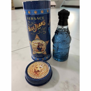 ヴェルサーチ(VERSACE)の【新品未使用】ベルサーチ　ブルージーンズ　香水(香水(男性用))