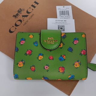 コーチ(COACH)のコーチ　COACH　財布　折り財布　ローズ　ネオングリーン　緑　花柄　二つ折り(財布)