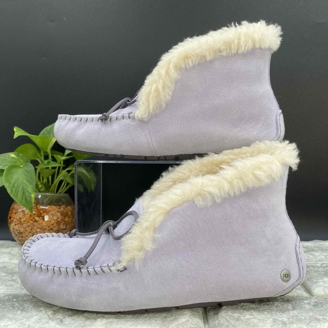 UGG AUSTRALIA(アグオーストラリア)の❤︎ z❤︎様専用　UGG ALENA アレーナ モカシン スリッポン2way レディースの靴/シューズ(スリッポン/モカシン)の商品写真