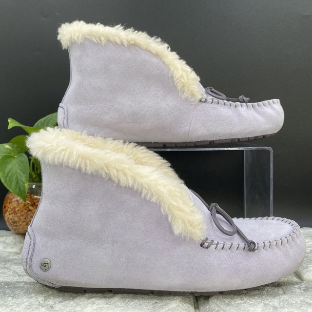 UGG AUSTRALIA(アグオーストラリア)の❤︎ z❤︎様専用　UGG ALENA アレーナ モカシン スリッポン2way レディースの靴/シューズ(スリッポン/モカシン)の商品写真