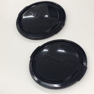 オリンパス(OLYMPUS)のOLYMPUS ビンテージ OMレンズ フロントキャップ Φ49mm 2個(レンズ(単焦点))