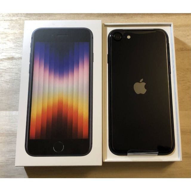 iPhone SE3 64gb   第三世代スマートフォン本体