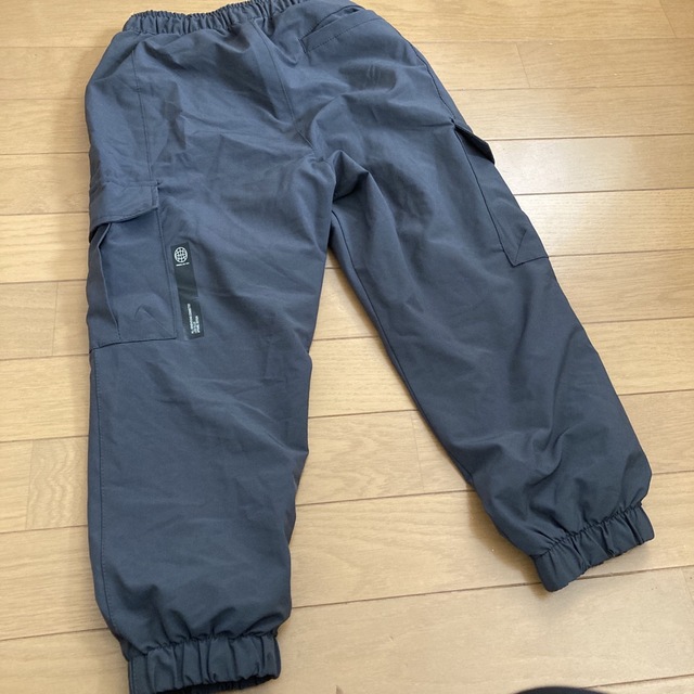 ZARA(ザラ)のZARAパンツ　122 キッズ/ベビー/マタニティのキッズ服男の子用(90cm~)(パンツ/スパッツ)の商品写真