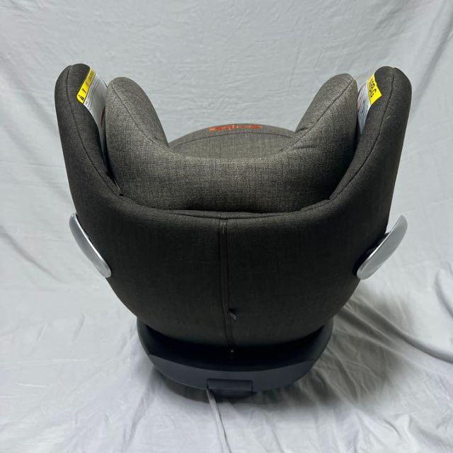 【伊勢丹限定色】cybex SIRONA Plus ISOFIXチャイルドシート