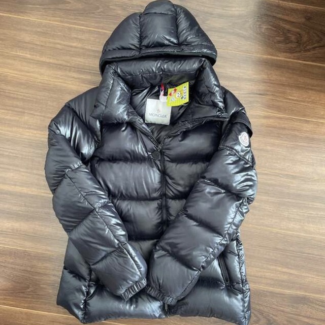 再入荷定番 MONCLER - 美品✨モンクレール ジャケットの通販 by みほ's ...