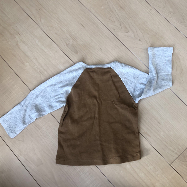 PETIT BATEAU(プチバトー)のプチバトー　カットソー キッズ/ベビー/マタニティのベビー服(~85cm)(Ｔシャツ)の商品写真