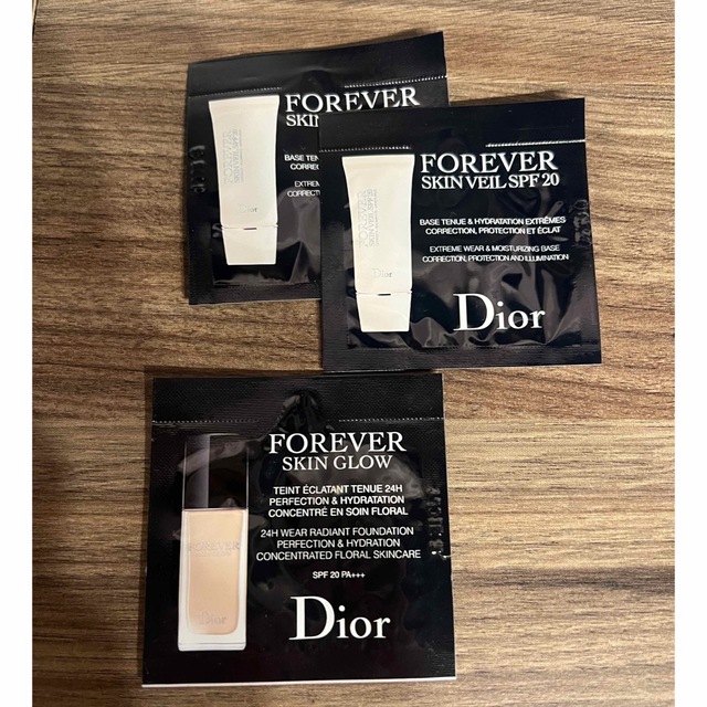 Dior(ディオール)の【サンプル3点】Dior ディオールスキンフォーエバーフルイドグロウ 2N  コスメ/美容のキット/セット(サンプル/トライアルキット)の商品写真