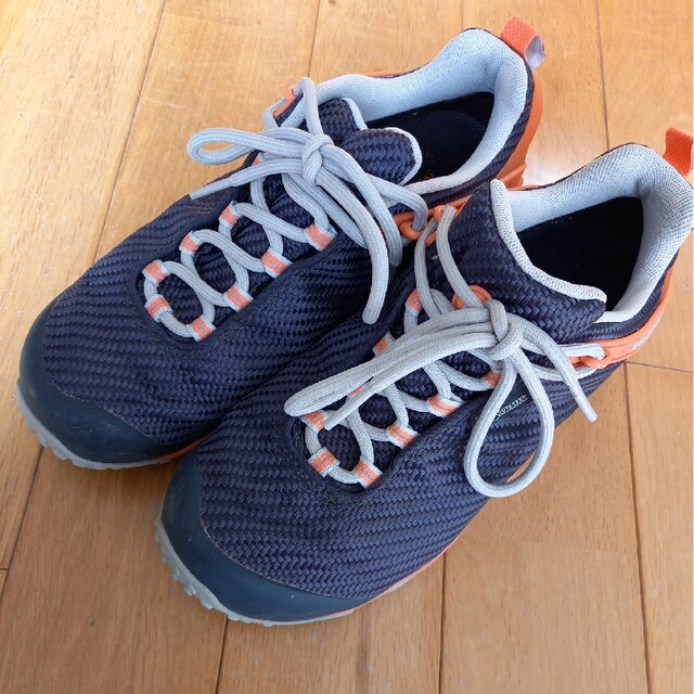 MERRELL(メレル)の●Kakunzo様●　MERRELL　カメレオン　ネイビー　24センチ レディースの靴/シューズ(スニーカー)の商品写真