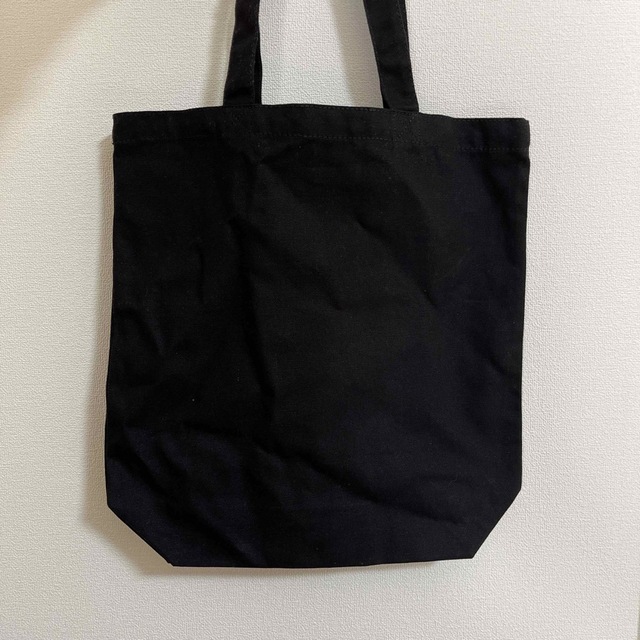 Kitacaエゾモモンガ　トートバッグ レディースのバッグ(トートバッグ)の商品写真