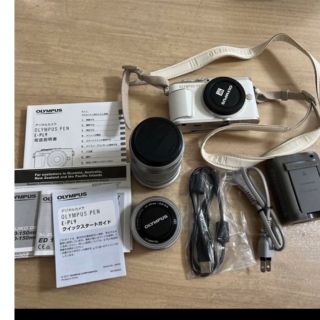 OLYMPUS - OLYMPUS E−PL9 EZ ダブルズームキット WHITEの通販 by 愛's