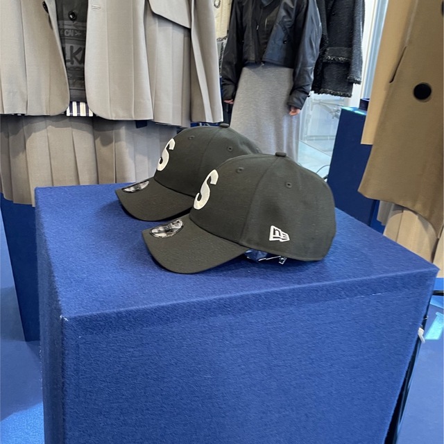 sacai(サカイ)のsacai × NEW ERA cap メンズの帽子(キャップ)の商品写真