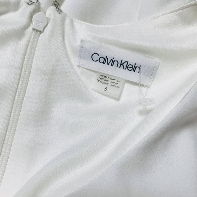 Calvin Klein(カルバンクライン)の新品タグ付き　海外購入　カルバンクライン　ワンピース レディースのワンピース(ひざ丈ワンピース)の商品写真