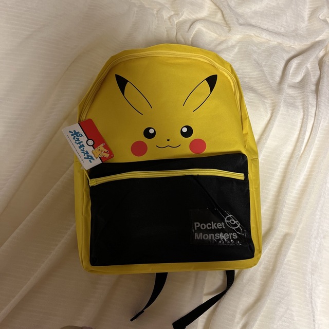 ポケモン(ポケモン)のめいたんママ様　ピカチュウ　リュック　新品 キッズ/ベビー/マタニティのこども用バッグ(リュックサック)の商品写真