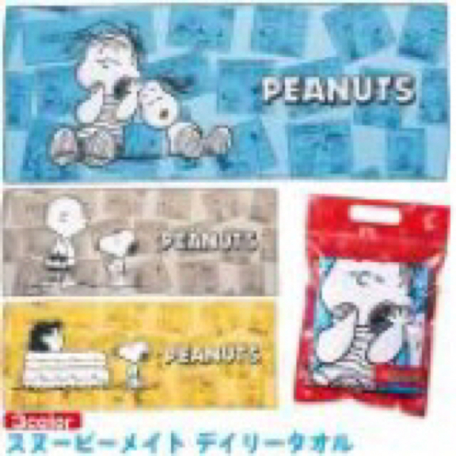 SNOOPY(スヌーピー)の新品　スヌーピー のフェイスタオル エンタメ/ホビーのアニメグッズ(タオル)の商品写真