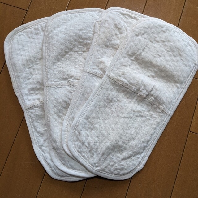 布おむつ　成形おむつ　17枚 キッズ/ベビー/マタニティのおむつ/トイレ用品(布おむつ)の商品写真