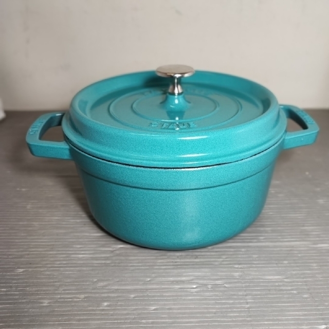 STAUB　ピコ・ココット ラウンド ミント  22cmインテリア/住まい/日用品