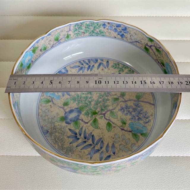 前畑陶器 庫山窯 菓子鉢 慶賀 金彩古伊万里 中鉢 色絵 赤絵 お正月 輪