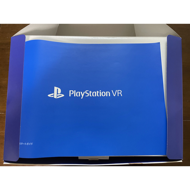 PlayStation VR(プレイステーションヴィーアール)のplaystation VR  VR WORLDSダウンロード済 エンタメ/ホビーのゲームソフト/ゲーム機本体(家庭用ゲーム機本体)の商品写真