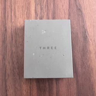 スリー(THREE)のTHREE シマリング グロー デュオ 01(チーク)