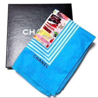 シャネル(CHANEL)の【大判スカーフ】CHANEL シャネル パレオ コットン 美品(バンダナ/スカーフ)