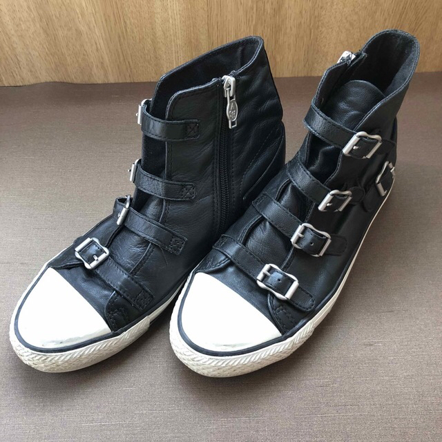 ネット卸し売り ASH アッシュ 黒×ジップ付きハイカットスニーカー