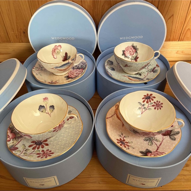 WEDGWOOD 　カッコーティーカップ＆ソーサー　4客