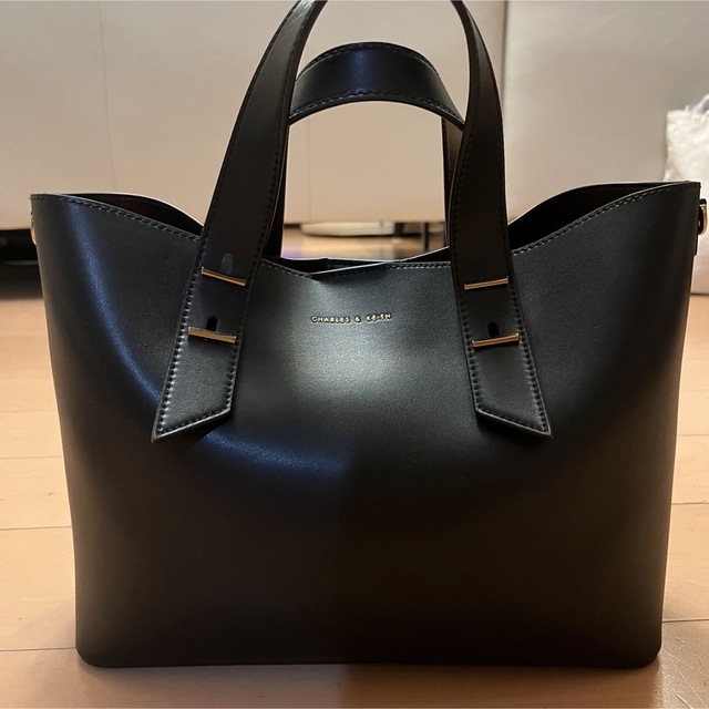 CHARLES&KEITH ダブルハンドル スローチーバッグ 1