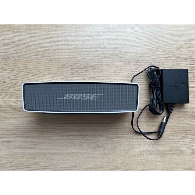 BOSE(ボーズ)の【最安値‼︎】BOSE サウンドリンクミニ　Bluetooth対応 スマホ/家電/カメラのオーディオ機器(スピーカー)の商品写真