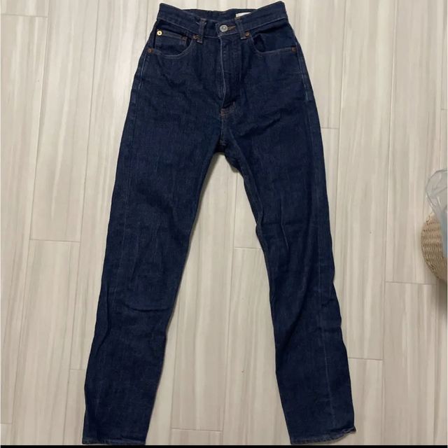 moussy(マウジー)の【美品】moussy PLAIN JEANS STRAIGHT SLIM レディースのパンツ(デニム/ジーンズ)の商品写真