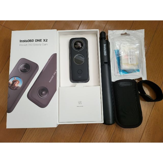 Insta360 ONE X2（3脚自撮り棒、保護レンズ付き）