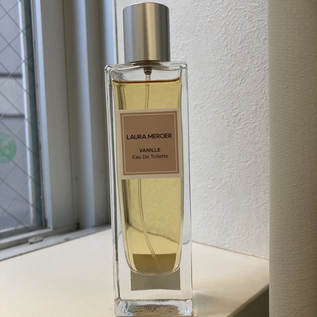 laura mercier(ローラメルシエ)のローラ メルシエ オードトワレ バニラ 50ml コスメ/美容の香水(香水(女性用))の商品写真