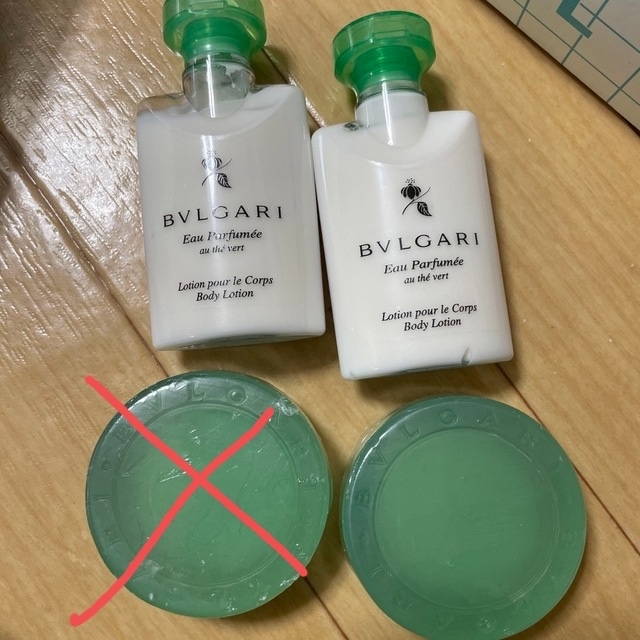 BVLGARI(ブルガリ)のブルガリ　ソープ&ボディ乳液　オ・パフメ　おまけつき! コスメ/美容のボディケア(ボディソープ/石鹸)の商品写真