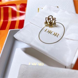 Christian Dior - DIO(R)EVOLUTION イヤリング dior revolution の通販