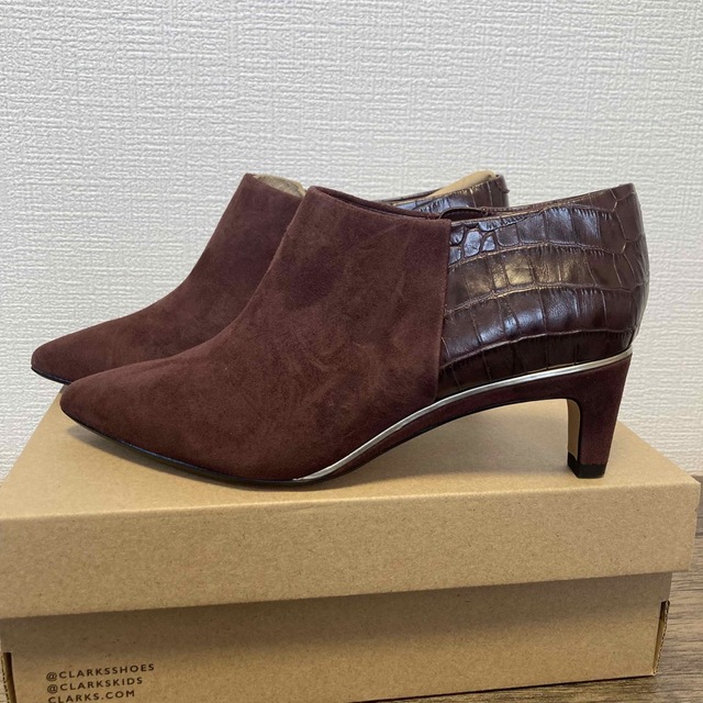 クッションプラス★Clarks（クラークス）お洒落ブーティ♪23.5 新品