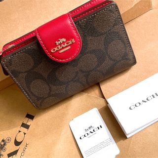 コーチ(COACH)の【新品未使用】COACH コーチ 二つ折り財布(財布)