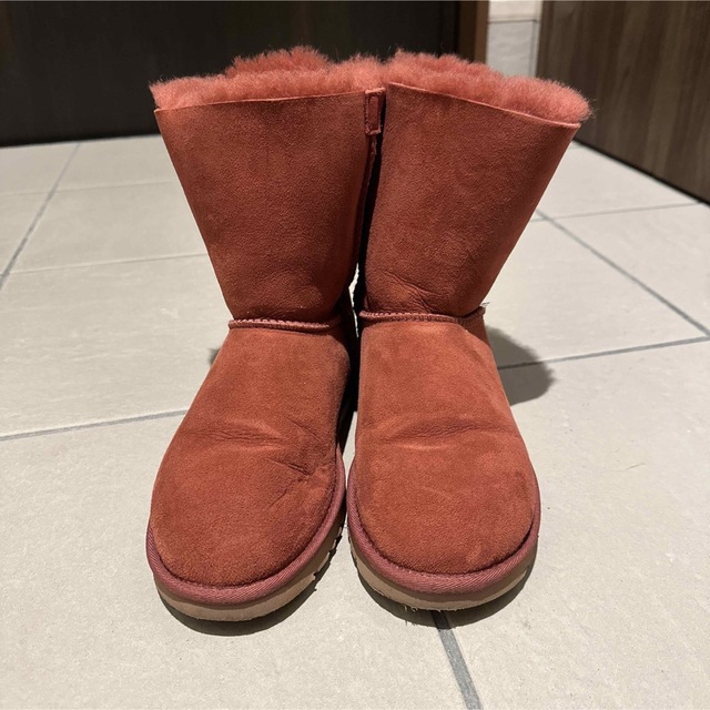 UGG(アグ)のUGG ムートン ローズレッド レディースの靴/シューズ(ブーツ)の商品写真