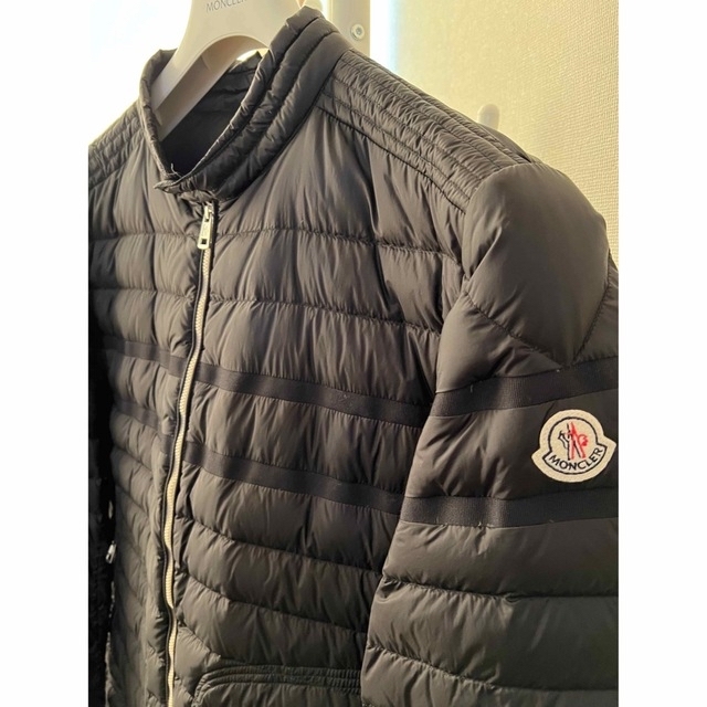 MONCLER(モンクレール)のモンクレールダウンジャケット メンズのジャケット/アウター(ダウンジャケット)の商品写真