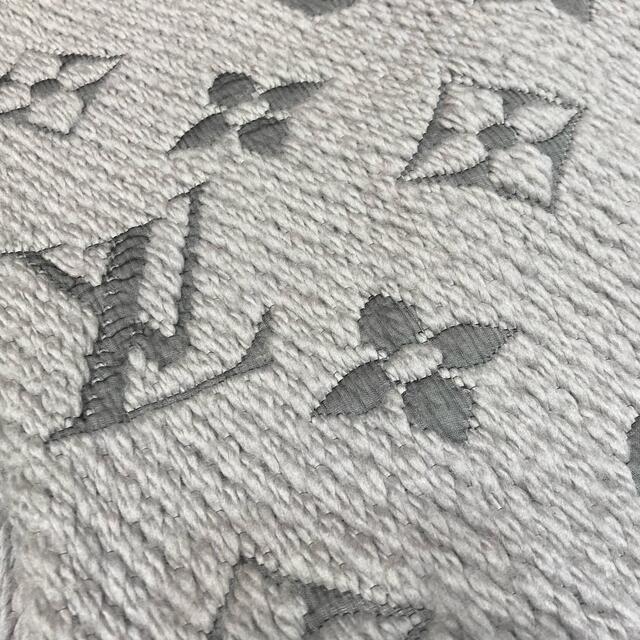 LOUIS VUITTON ルイヴィトン モノグラム エシャルプ・ロゴマニア グリペルル マフラー マフラー レディース M74742 LOUIS VUITTON ルイヴィトン モノグラム エシャルプ・ロゴマニア グリペルル マフラー マフラー レディース M74742